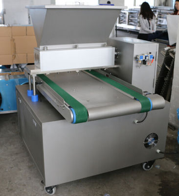 Mua Vành đai mượt mà chạy bánh Depositor Máy 600mm chiều rộng làm việc cho bánh / Cookies sản xuất trực tuyến