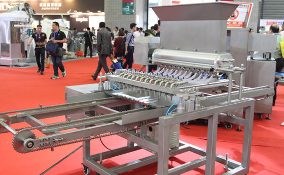 Mua Hiệu quả cao Cookies Depositor Máy Cấu trúc mạnh mẽ Dễ dàng hoạt động với 12 vòi phun sản xuất trực tuyến