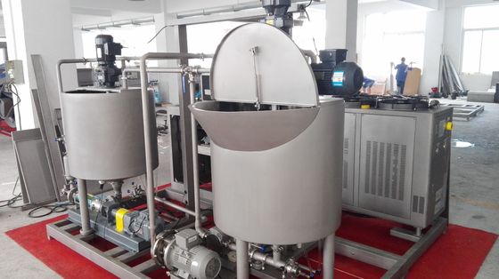 Mua Máy làm bánh xốp thơm ngon, hệ thống hòa tan bánh với năng lực sản xuất 350kg sản xuất trực tuyến